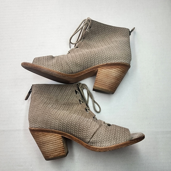 🌸Eileen Fisher Stylish Tan Lace-Up Ankle Boots 7.5‎ Gray - Picture 4 of 6